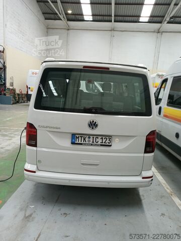 Autorulotă Volkswagen California Océano 2022 | Automático | Techo elevable