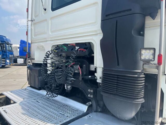 Standard-SZM DAF XF 450 FT COMFORT CAB 9TN VOORAS EURO 6