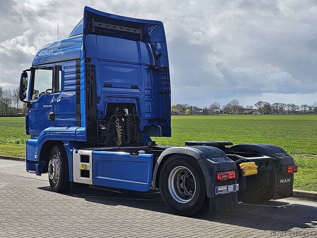 Standard-SZM M.A.N. 18.440 TGS