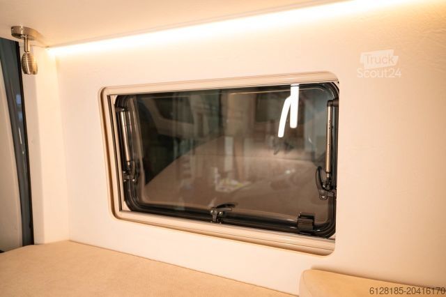 Kastenwagen Wohnmobil / Campervan MERCEDES-BENZ TAKLAMAKAN 4x4 Yacht auf Rädern, Innova Roadtrip