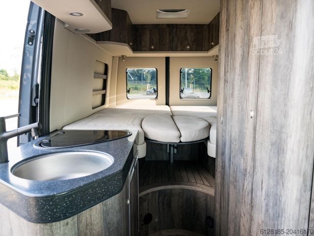 Kastenwagen Wohnmobil / Campervan MERCEDES-BENZ TAKLAMAKAN 4x4 Yacht auf Rädern, Innova Roadtrip