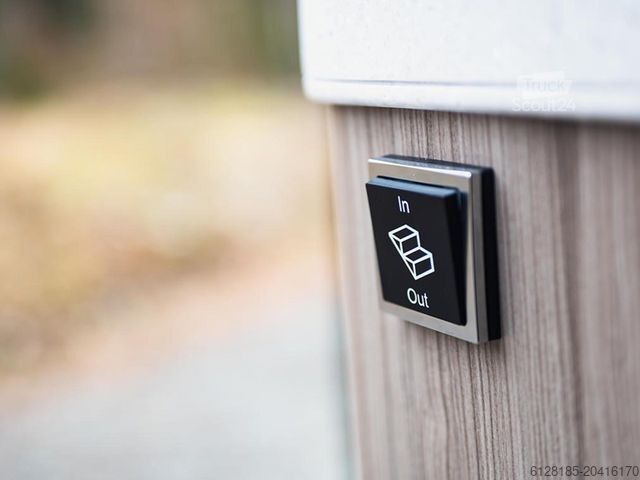 Kastenwagen Wohnmobil / Campervan MERCEDES-BENZ TAKLAMAKAN 4x4 Yacht auf Rädern, Innova Roadtrip