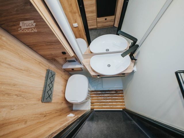 Polointegrovaný obytný vůz EURAMOBIL Xtura XT 686 EF, Clesana-Umbau, Xperience-Paket