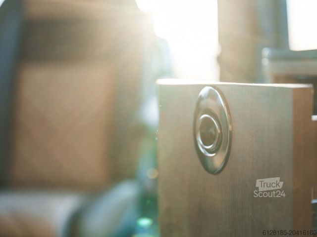 Kastenwagen Wohnmobil / Campervan MERCEDES-BENZ ATACAMA 4x4D  - 100% autark, Längsschläfer für 4