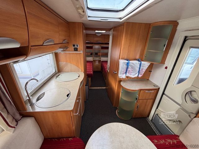 Caravan HYMER/ERIBA Nova 532 Truma*Markise*TV*Einzelbetten
