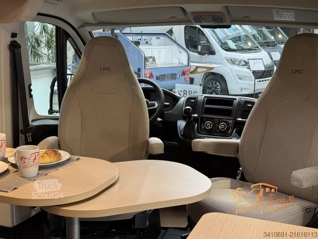 Campervan LMC Innovan Pure 600 Auto. RFK Markise