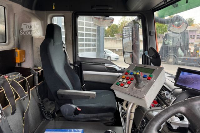 Vacuum tank truck MAN TGS 35.480 Jurop Kanalreinigung