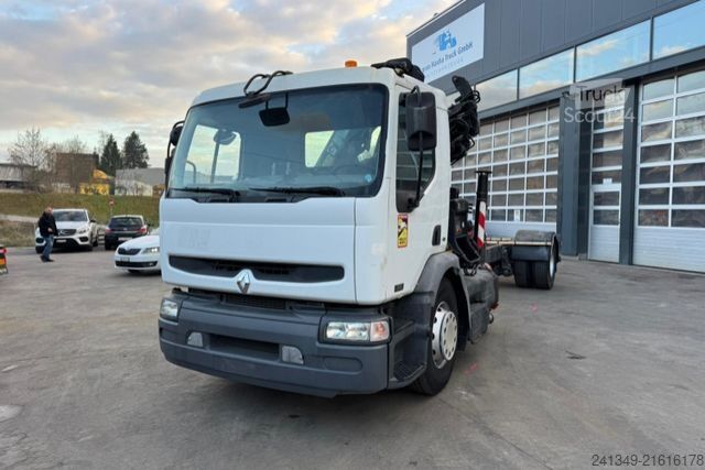 Truck mounted crane RENAULT Premium 320 4x2 Hiab 102-3