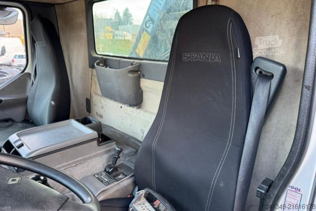 Truck mounted crane RENAULT Premium 320 4x2 Hiab 102-3