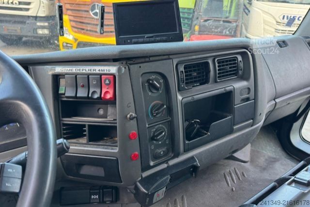 Truck mounted crane RENAULT Premium 320 4x2 Hiab 102-3