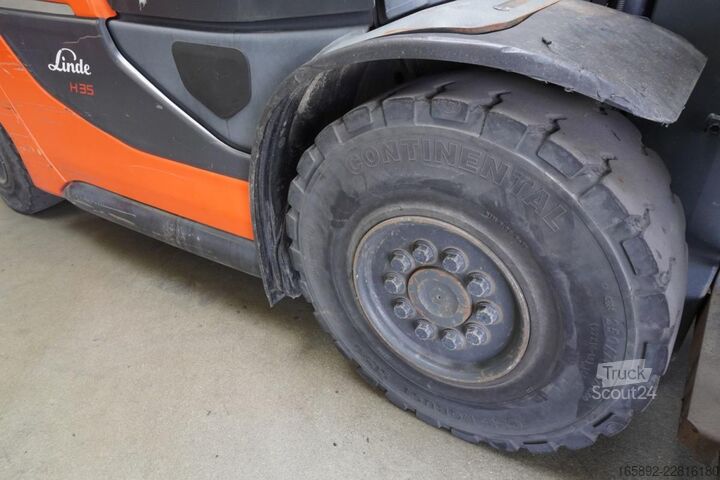 Gaffeltruck Linde H 35 T 1202