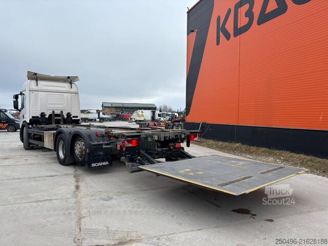 Containervervoer Scania P 500 6x2*4 LOW MILEAGE ! / 9 TON FRONT AXLE / ...