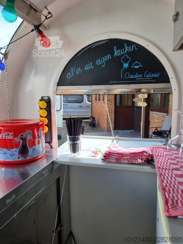 Prekybinė priekaba Foodtruck 
