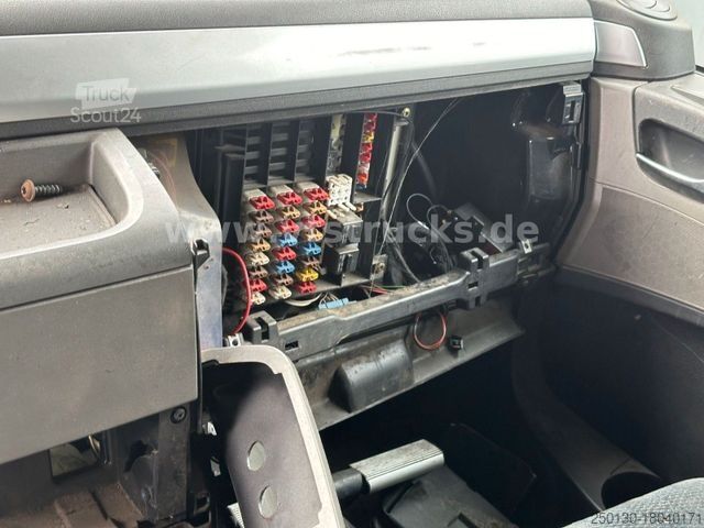 Véhicule tracteur volume MAN TGX 18.360 4x2 *DEFEKT*