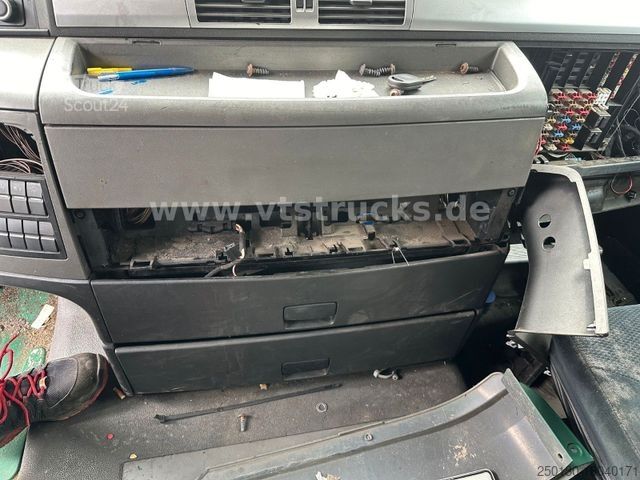 Véhicule tracteur volume MAN TGX 18.360 4x2 *DEFEKT*