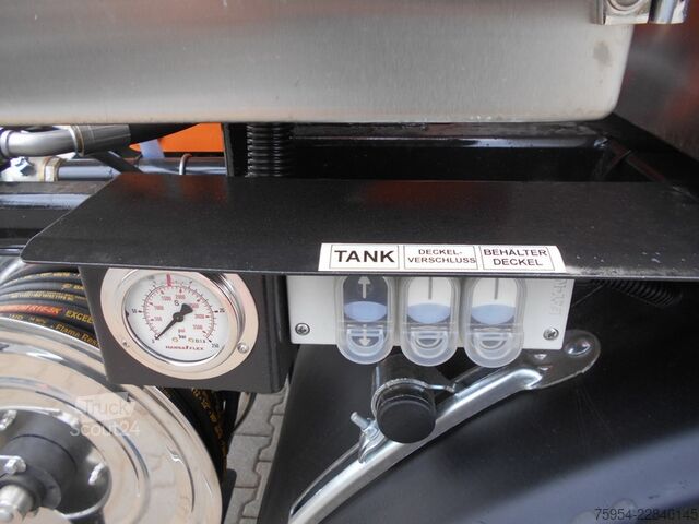 вакуумний автоцистерна MAN TGM 18.320 4x2 BL / Faros 10/1