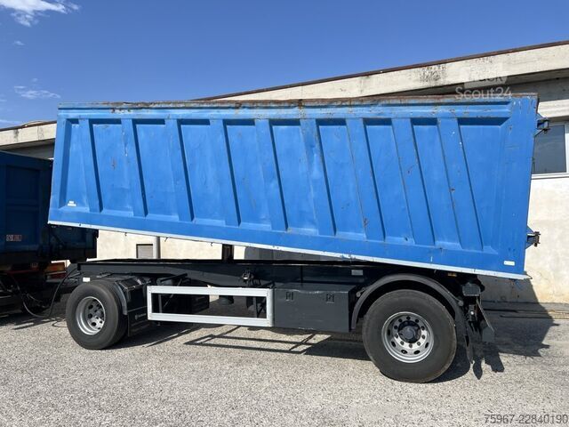 Hákový nosič kontejnerů SCANIA 164 G 580