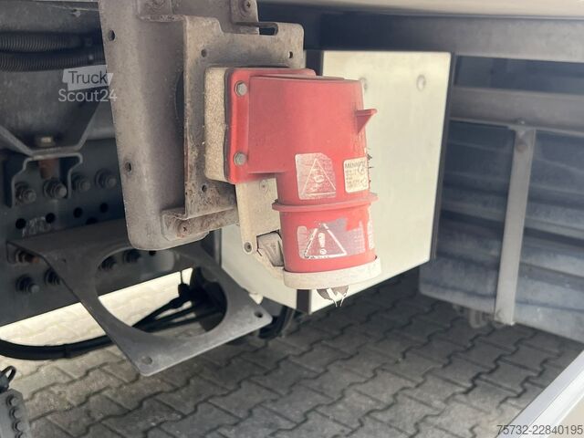 Хладилен камион Mercedes-Benz Antos 2636 E6 CS 850 LBW TW ANK Liftachse Strom
