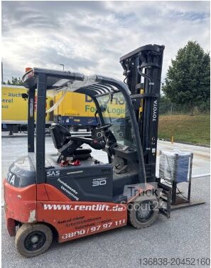 Chariot élévateur à fourche Toyota Traigo 80-8FBMKT30 Elektro 3,00 t