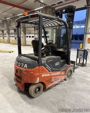 Vorkheftruck Toyota Traigo 80-8FBMKT30 Elektro 3,00 t