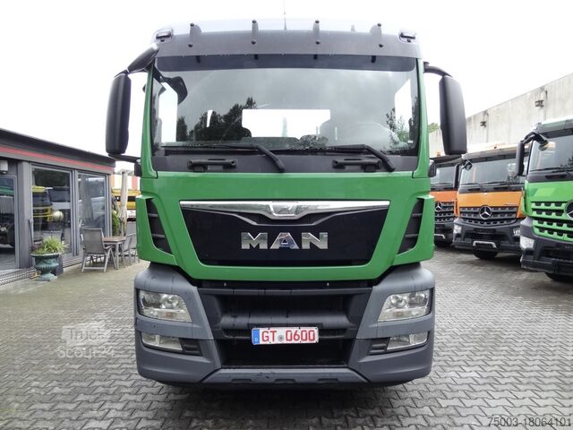 Kipper LKW MAN TGS 35.440 8X4 BB VDL Haken