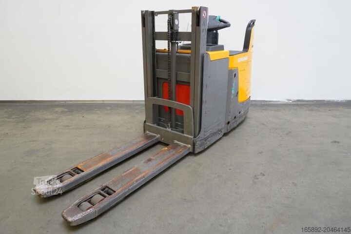 Handmatige stapelaar Jungheinrich ERD220