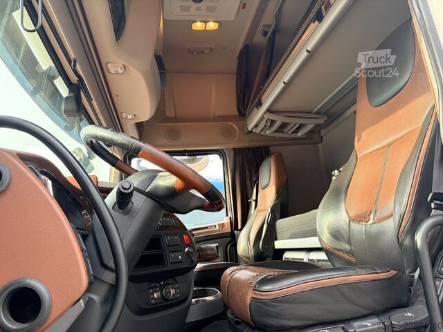 Mainomas kėbulo sunkvežimis DAF XF 530 FAN  / LENK+LIFT / 1.HD / STAND * ALCOA