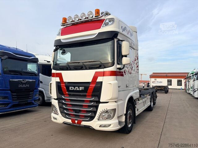 Mainomas kėbulo sunkvežimis DAF XF 530 FAN  / LENK+LIFT / 1.HD / STAND * ALCOA