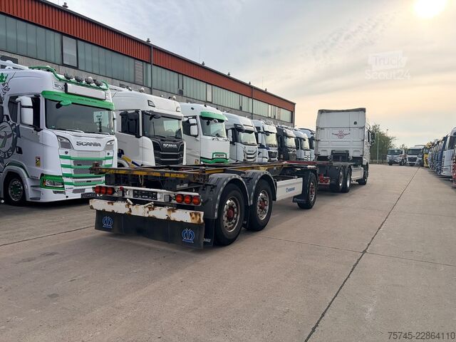 Mainomas kėbulo sunkvežimis DAF XF 530 FAN  / LENK+LIFT / 1.HD / STAND * ALCOA