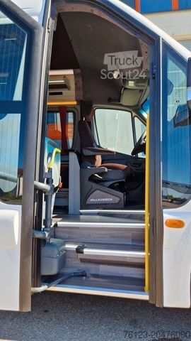 Minibus MERCEDES-BENZ 2 x 517 Lord Comfort XXL Lagerfahrzeug 23 SS