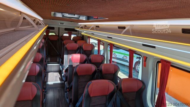 Minibus MERCEDES-BENZ 2 x 517 Lord Comfort XXL Lagerfahrzeug 23 SS