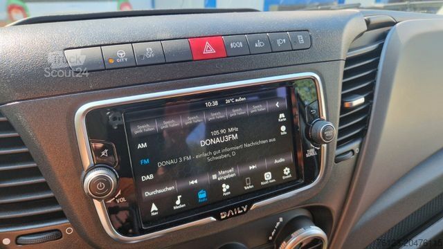 Microbuz IVECO Daily C35 M1 9 Sitzer sauberes Fahrzeug