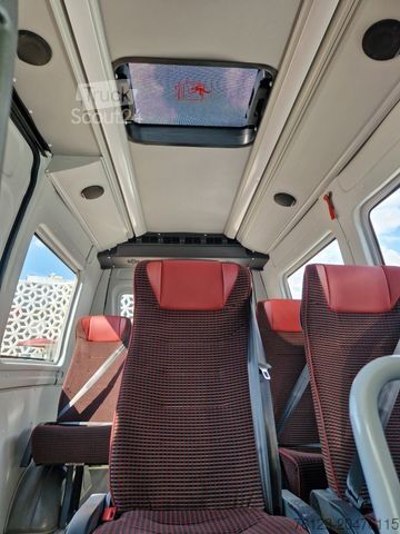 Kleinbus IVECO Daily C35 M1 9 Sitzer sauberes Fahrzeug
