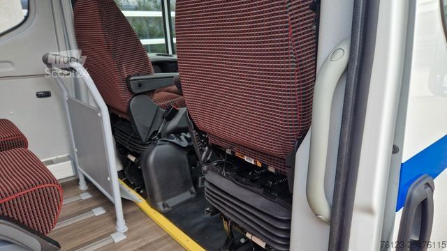 Kleinbus IVECO Daily C35 M1 9 Sitzer sauberes Fahrzeug