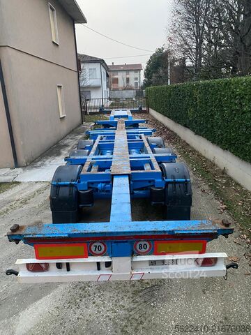 Semiremorcă cu caroserie interschimbabilă PIACENZA S38R2J