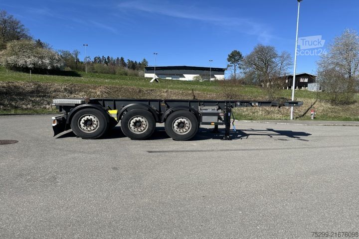 Swap body semitrailer Schwarzmüller SPA 3/E Containertransport / Swiss-Vehicle