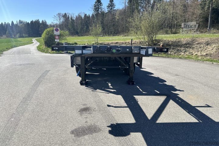 Swap body semitrailer Schwarzmüller SPA 3/E Containertransport / Swiss-Vehicle