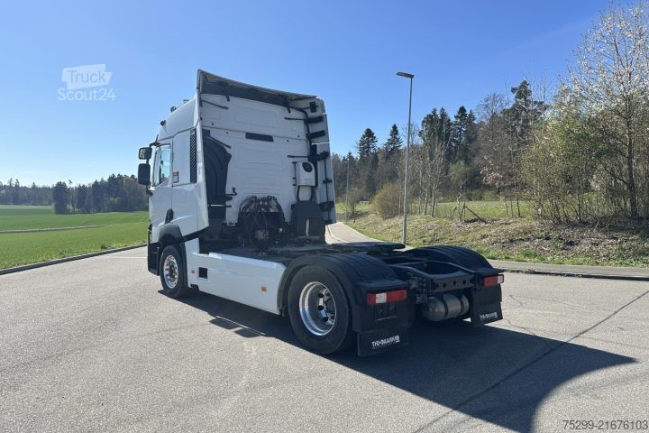 Standardni tegljač Renault T460 4x2 Retarder / Swiss-Vehicle