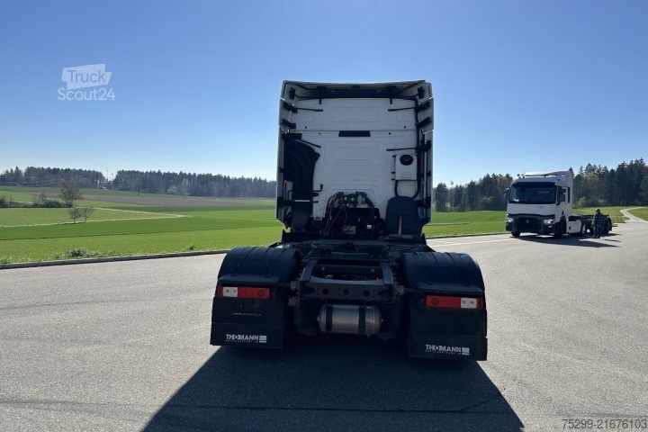 Standardni tegljač Renault T460 4x2 Retarder / Swiss-Vehicle