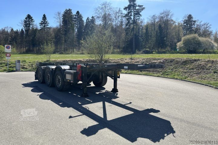 Swap body semitrailer Schwarzmüller SPA 3/E Containertransport / Swiss-Vehicle