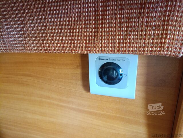 Caravana Hobby Excellent 440SF