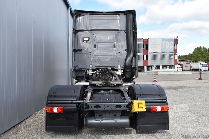 Стандартный седельный тягач MERCEDES-BENZ Actros 1863 LS GIGA Retarder TOP  1'661h Stunden
