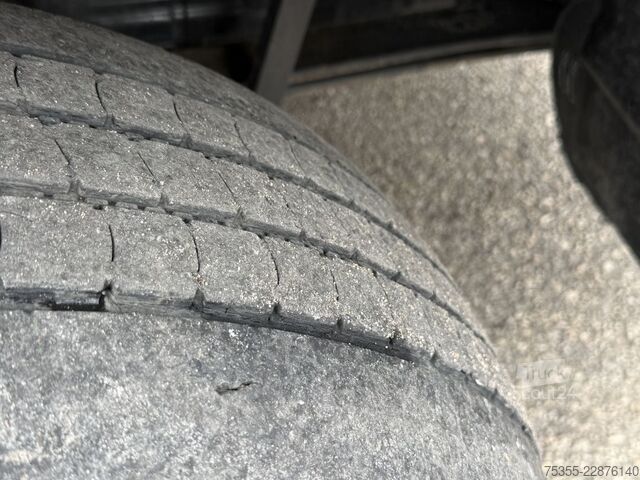 Tipvogn MERCEDES-BENZ Atego 1524 Kadaver FASSI Kran Kipphydr. Klima