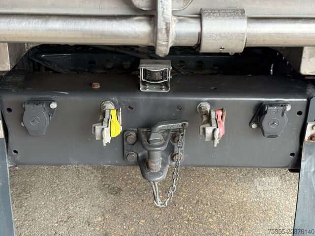 Tipvogn MERCEDES-BENZ Atego 1524 Kadaver FASSI Kran Kipphydr. Klima