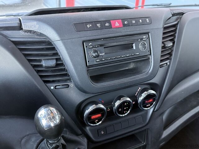 شاحنة صغيرة بيك أب IVECO Daily 35S18 Klima Tempomat 3-Sitz AHK Euro6