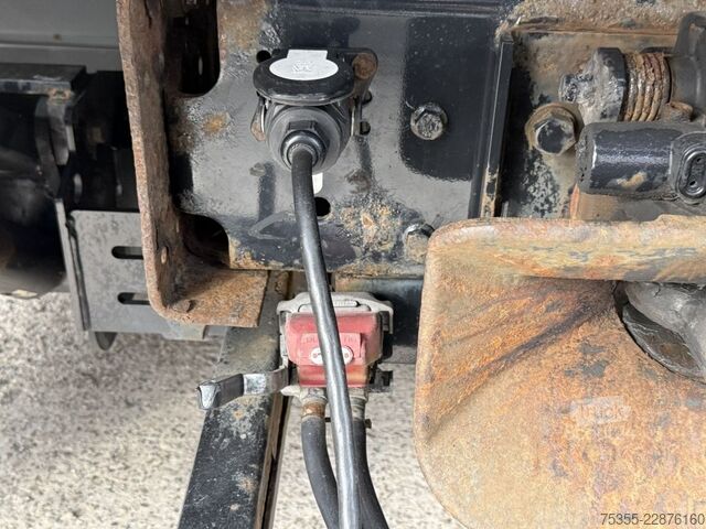 Dzērienu piekabe System Trailers Prasl 18 BÖSE  7,3m