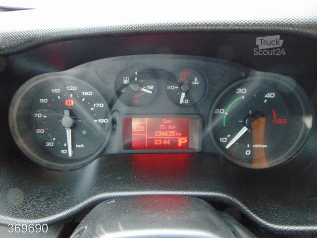 Кутиевиден ван IVECO Daily 35S11 35-110 HiMatic Maxi Postkoffer Regal