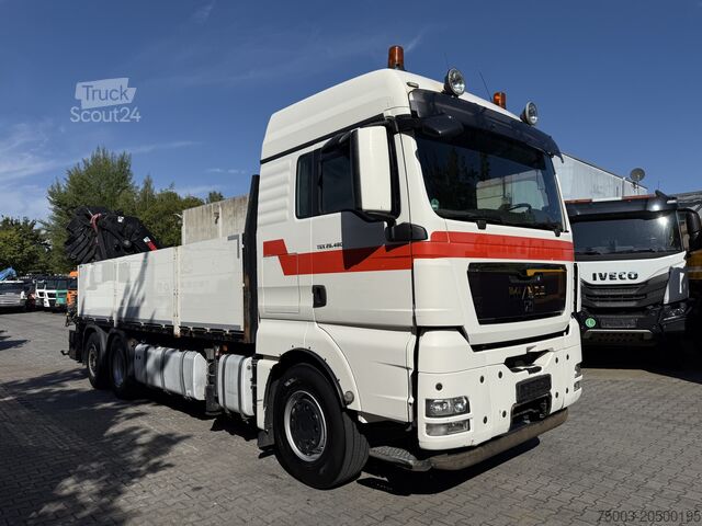 Grúa montada en camión MAN TGX 26.480 6X2 Hiab 422 Bj 2017 bis 30 Meter