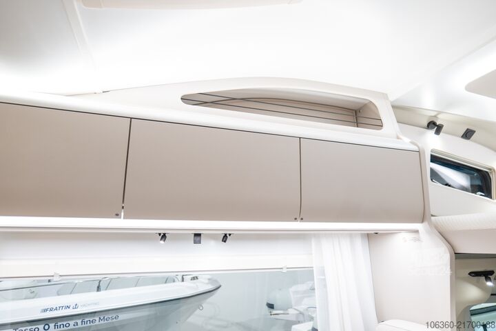 ADRIA CORAL XL AXESS 600 DP - SPEED EDITION MANSARDATO GEBRAUCHT ADRIA CORAL XL AXESS 600 DP - SPEED EDITION