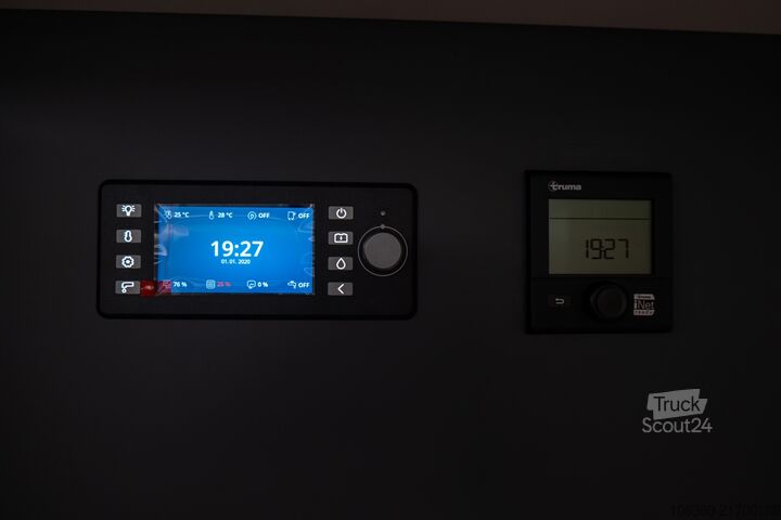 ADRIA CORAL XL AXESS 600 DP - SPEED EDITION MANSARDATO GEBRAUCHT ADRIA CORAL XL AXESS 600 DP - SPEED EDITION